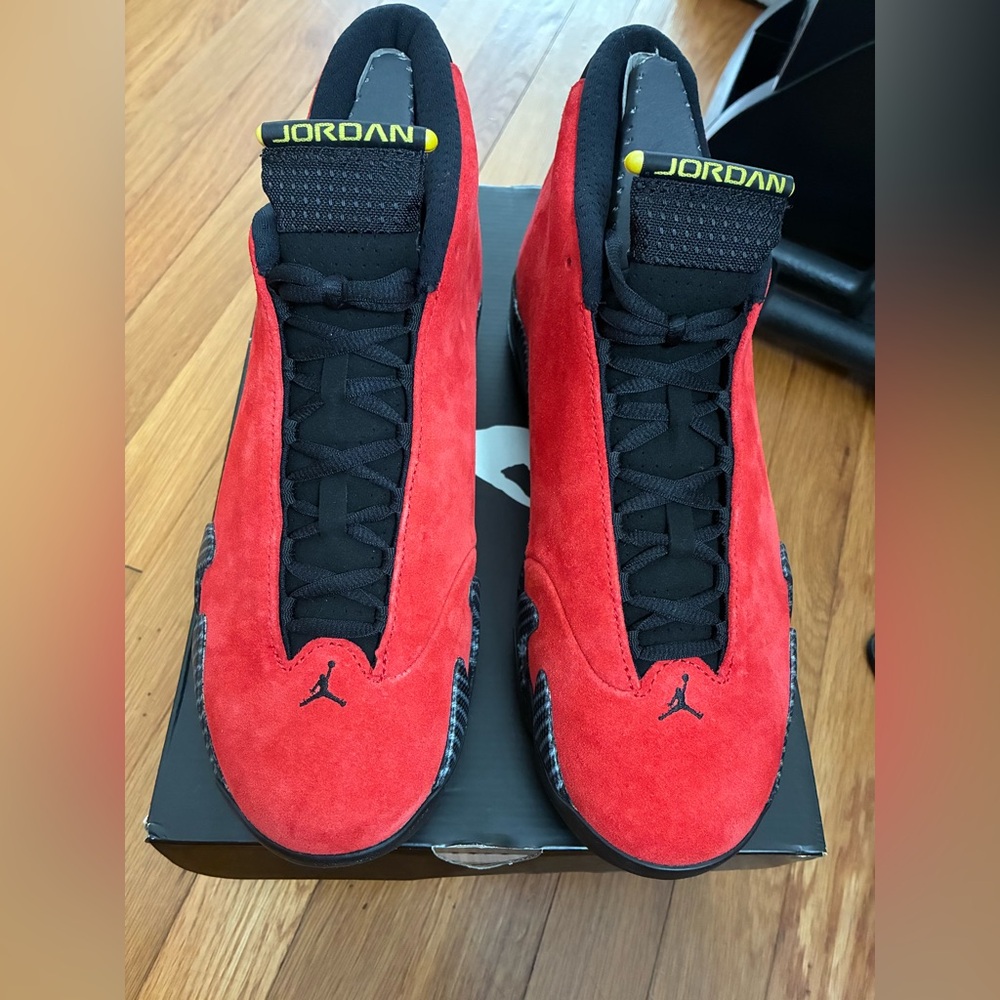 Men’s Jordan’s 14 Retros — DEADSTOCK — NEVER WORN